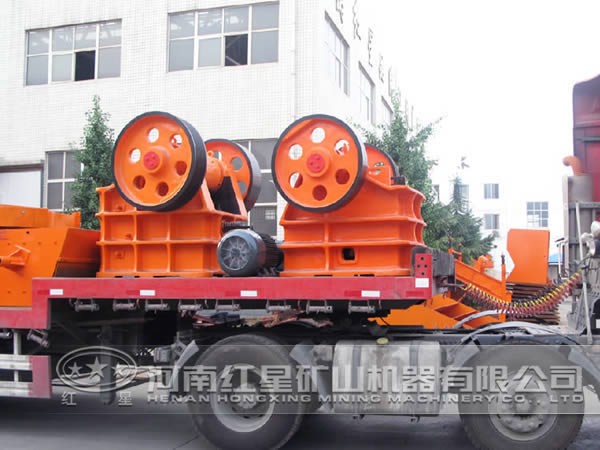 鄂式破碎機(jī)