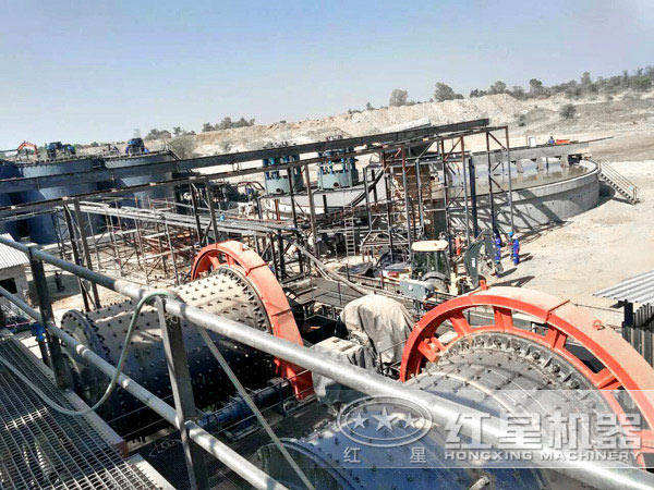 鐵礦磨礦現(xiàn)場