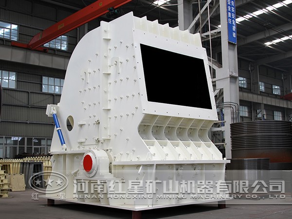 鋯英石反擊式破碎機(jī)