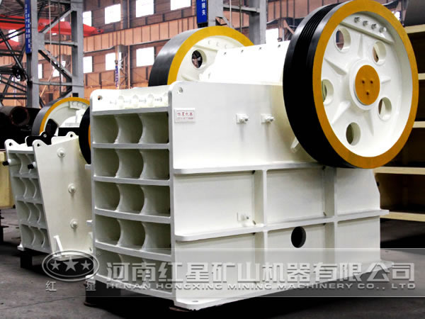 磷酸鹽鄂式碎石機(jī)