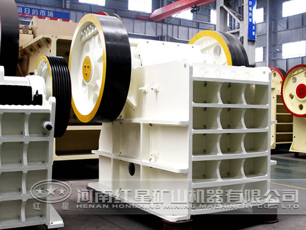 鐵鈷礦顎式破碎機