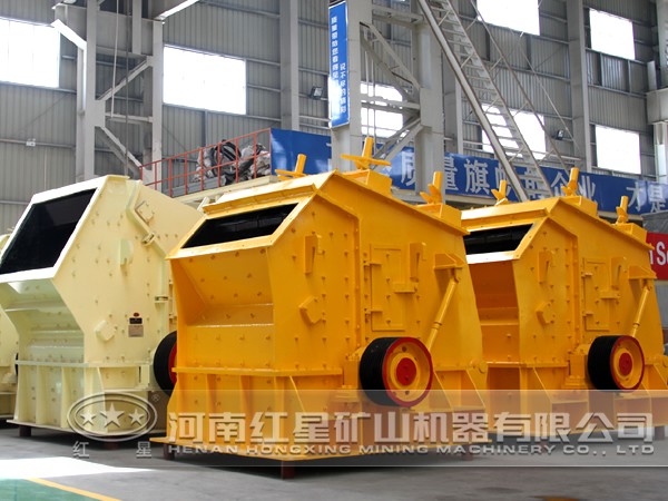 鉀長(zhǎng)石反擊式破碎機(jī)