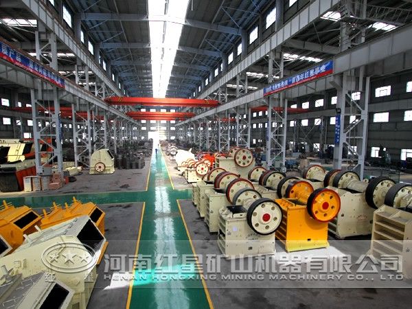 石灰?guī)r破碎機