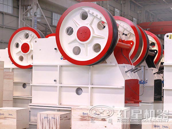 顎式破碎機(jī)