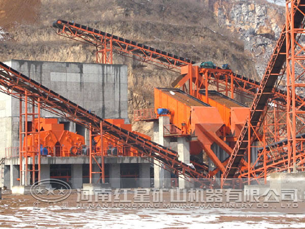 玄武巖破碎生產(chǎn)線現(xiàn)場