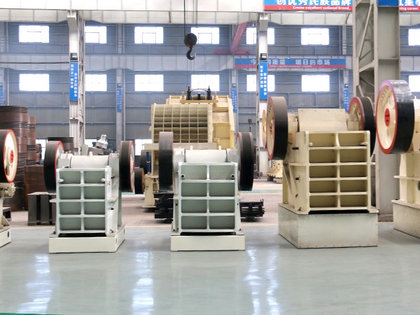 紅星機器海綠石破碎機廠家