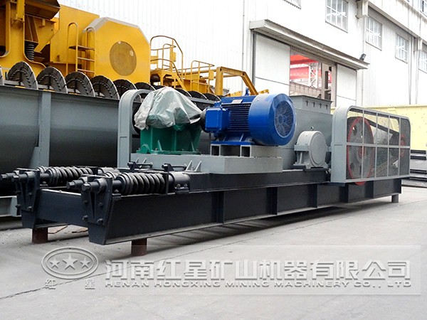 環(huán)保型對輥式破碎機