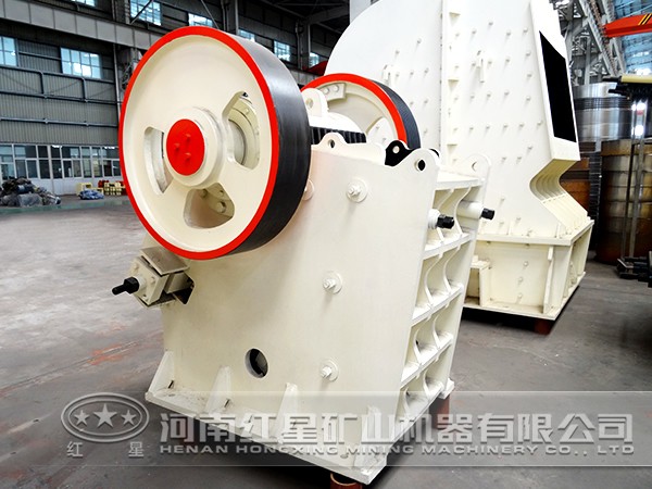 節(jié)能型顎式破碎機