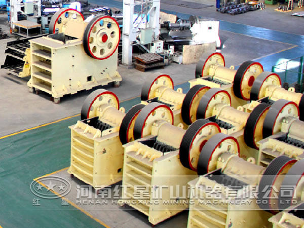 葉臘石破碎機(jī)