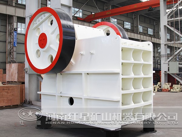 簡擺式顎式破碎機(jī)