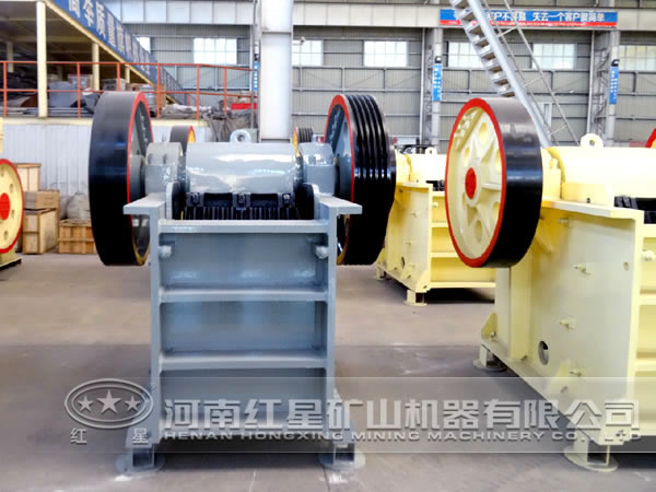 顎式破碎機(jī)