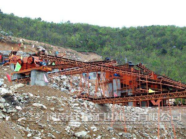 礦石破碎生產(chǎn)線