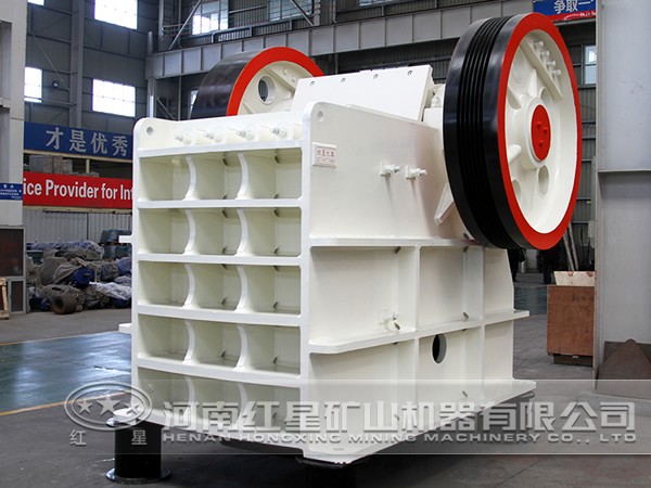 雙腔復(fù)擺顎式破碎機(jī)