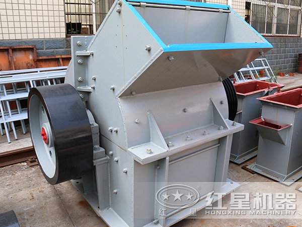 錘式碎石機(jī)設(shè)備