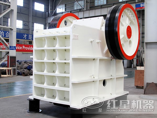 PE系列顎式破碎機(jī)