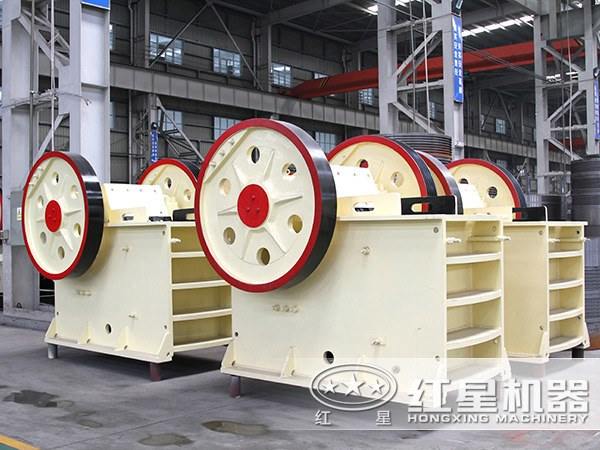 顎式破碎機(jī)車間