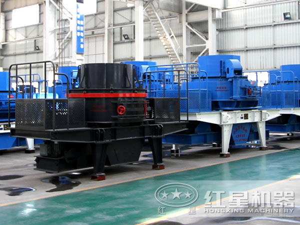 新型制砂機(jī)車(chē)間情況