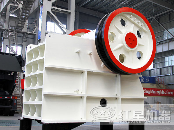 膨潤土顎式破碎機(jī)