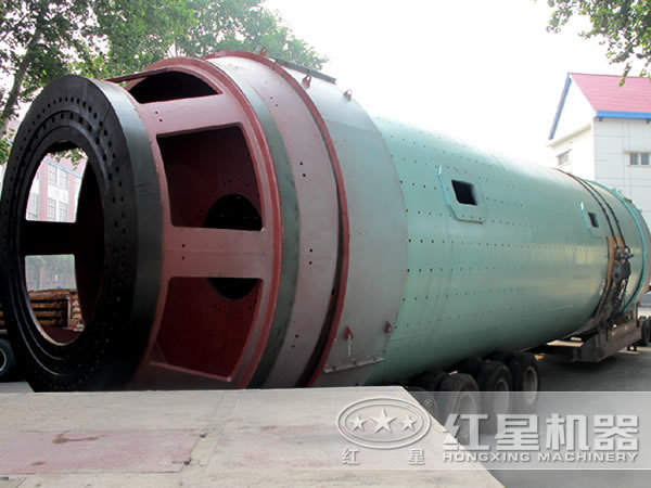 水泥磨的發(fā)貨現(xiàn)場(chǎng)