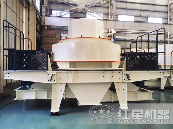 新型沖擊式破碎機(jī)