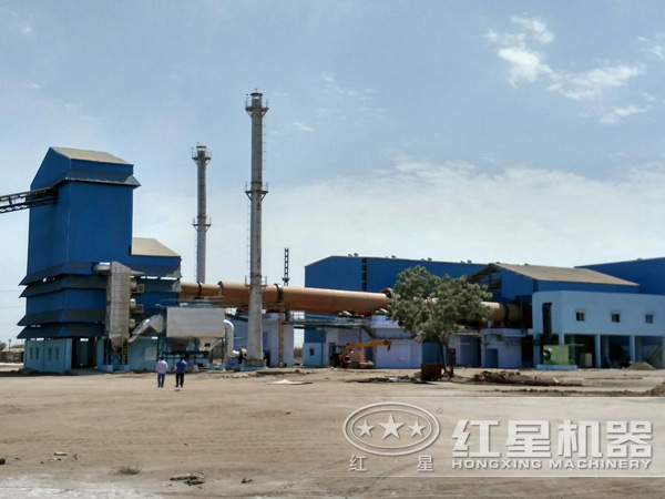 白灰回轉(zhuǎn)窯作業(yè)現(xiàn)場(chǎng)