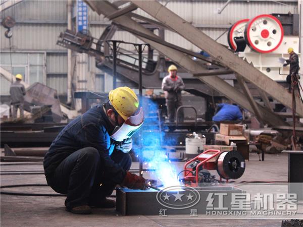 員工作業(yè)現(xiàn)場