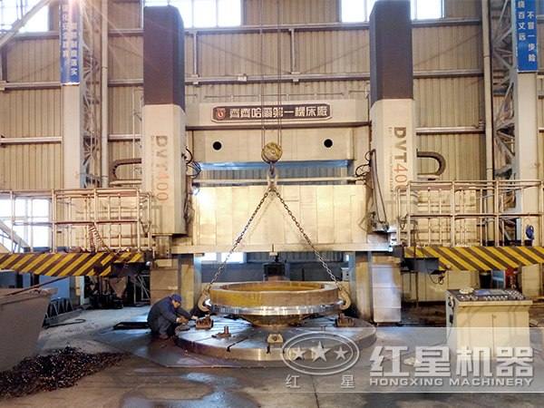 車間工人作業(yè)現(xiàn)場