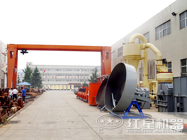 生產(chǎn)車間外部一角