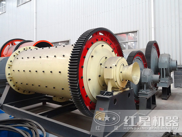 小型白灰球磨機