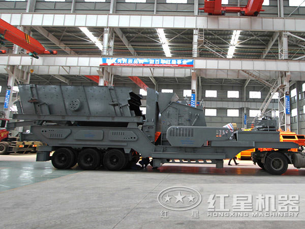 移動反擊式碎石機