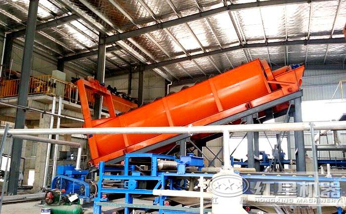 螺旋分級(jí)機(jī)作業(yè)現(xiàn)場(chǎng)