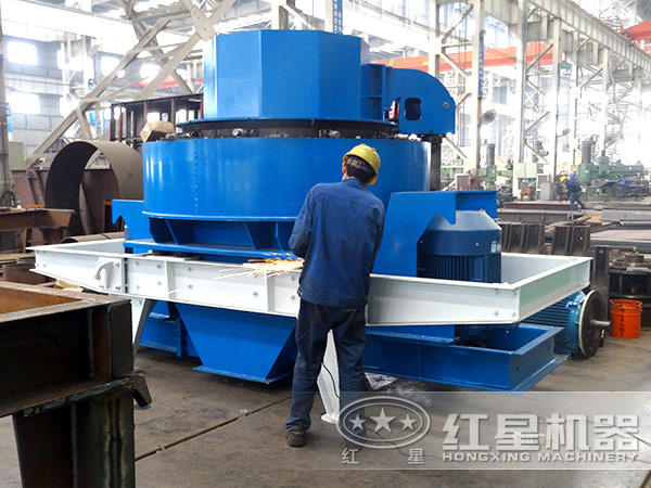 沖擊式碎石機(jī)加工現(xiàn)場(chǎng)