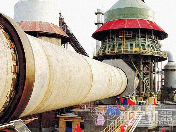 廠家回轉(zhuǎn)窯作業(yè)現(xiàn)場