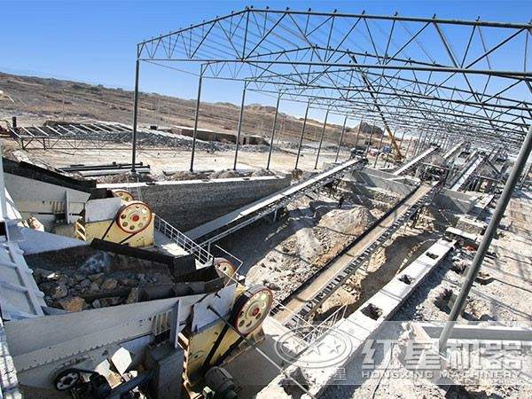 石料生產(chǎn)線顎式破碎機(jī)