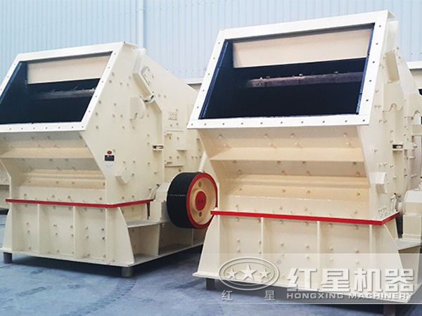 反擊式石子破碎機(jī)