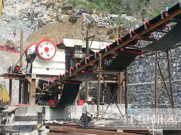 顎式破石機破碎性強、效果好