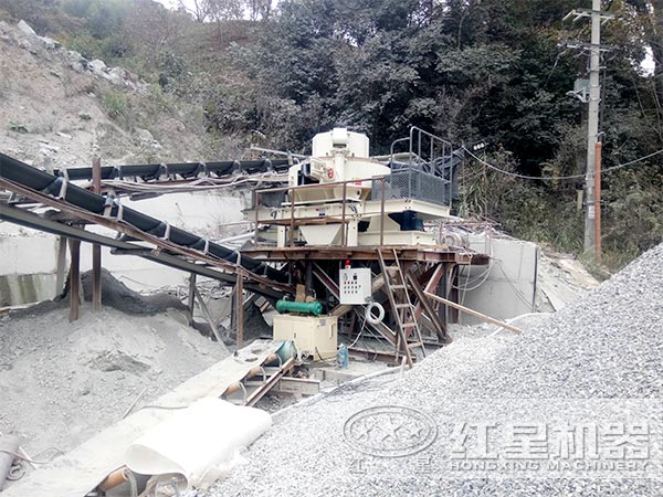 制砂機工作現(xiàn)場