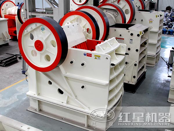 顎式破碎機(jī)