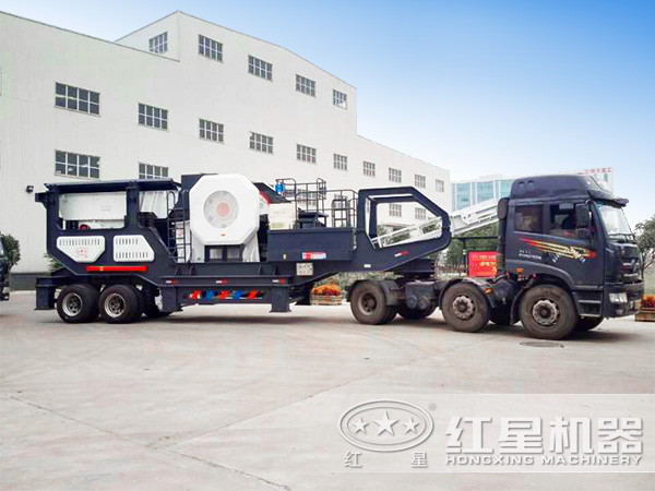車載式石灰石移動(dòng)粉碎機(jī)