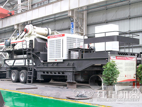 流動(dòng)式建筑垃圾碎石機(jī)