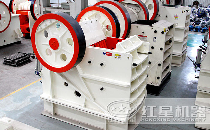 小型顎式粉碎機(jī)