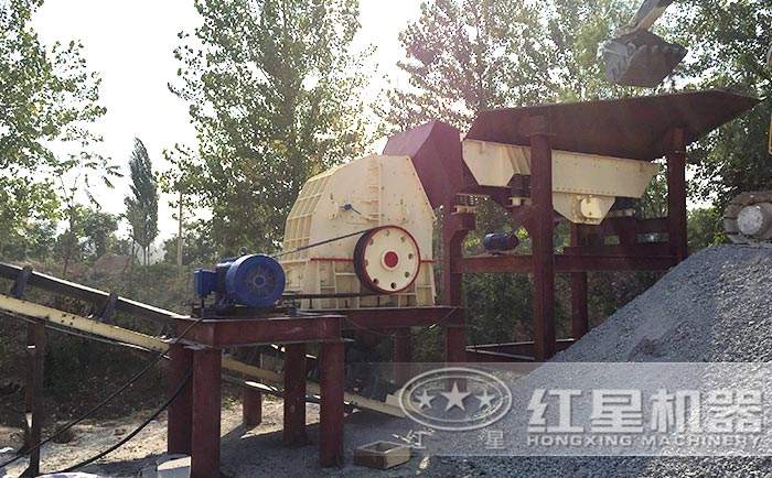 湖南錘式破碎機工作現(xiàn)場