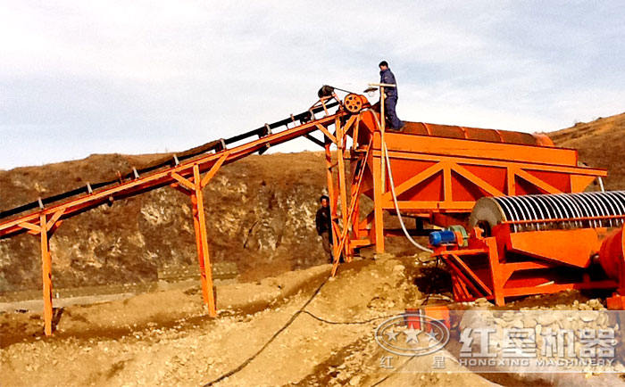 紅星小型磁選機(jī)工作現(xiàn)場(chǎng)