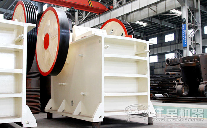 顎式粉碎機(jī)