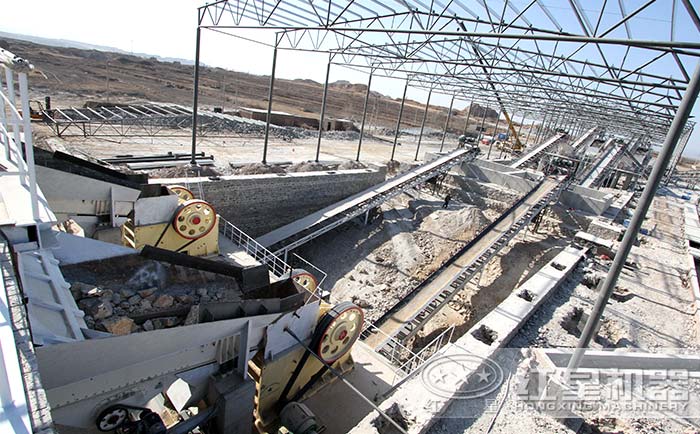 無塵破碎石子設(shè)備現(xiàn)場