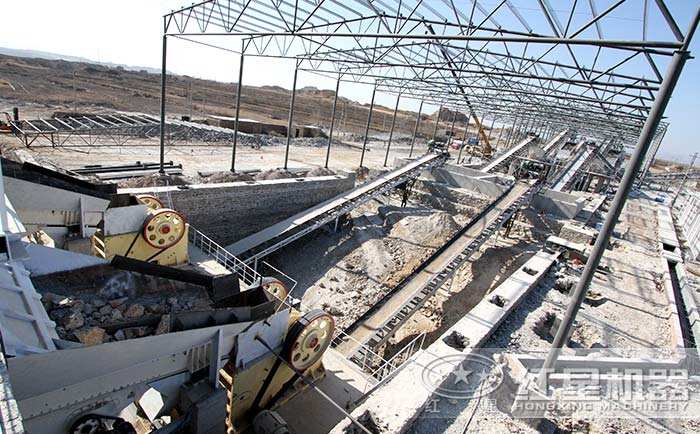 顎式石子磕石機(jī)現(xiàn)場(chǎng)