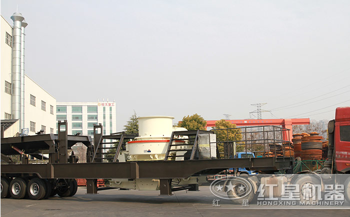 移動(dòng)沖擊式碎石機(jī)