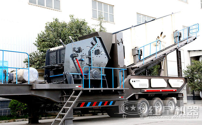 移動式粉碎機(jī)