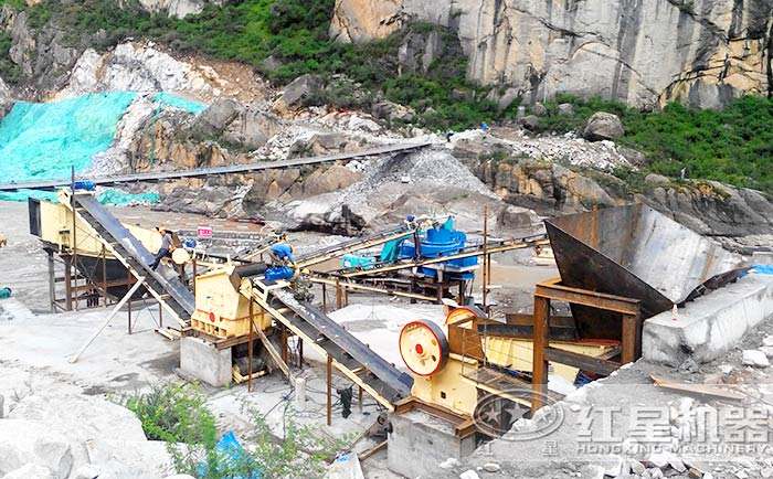 鵝卵石制砂生產(chǎn)線現(xiàn)場