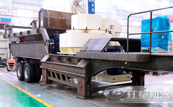 移動(dòng)制砂碎石機(jī)，體積小，轉(zhuǎn)場(chǎng)靈活